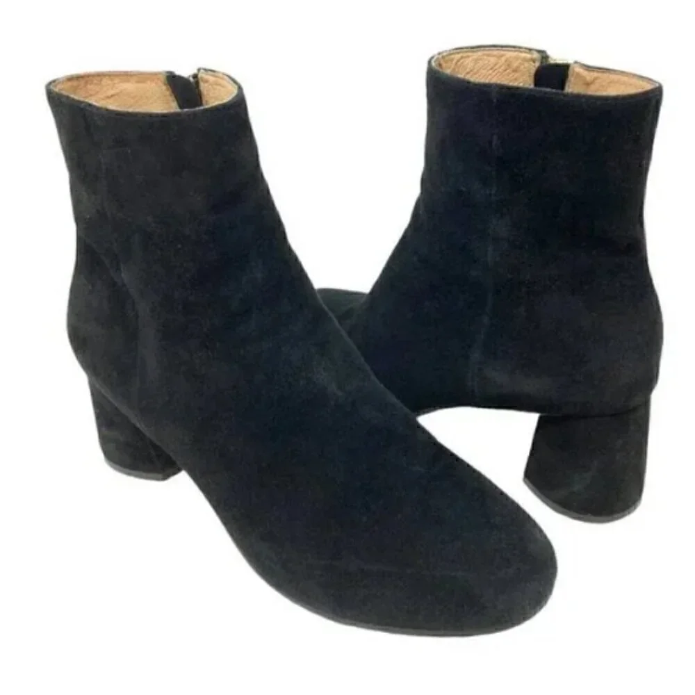Joie Rarly Black Suede Zip Almond Toe Ankle Boots - Size 8.5 EU 39